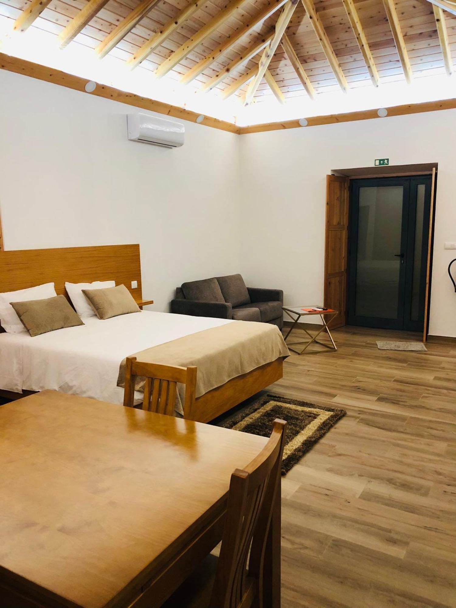 Amu- Apartamentos Misterios Da Urzelina Εξωτερικό φωτογραφία