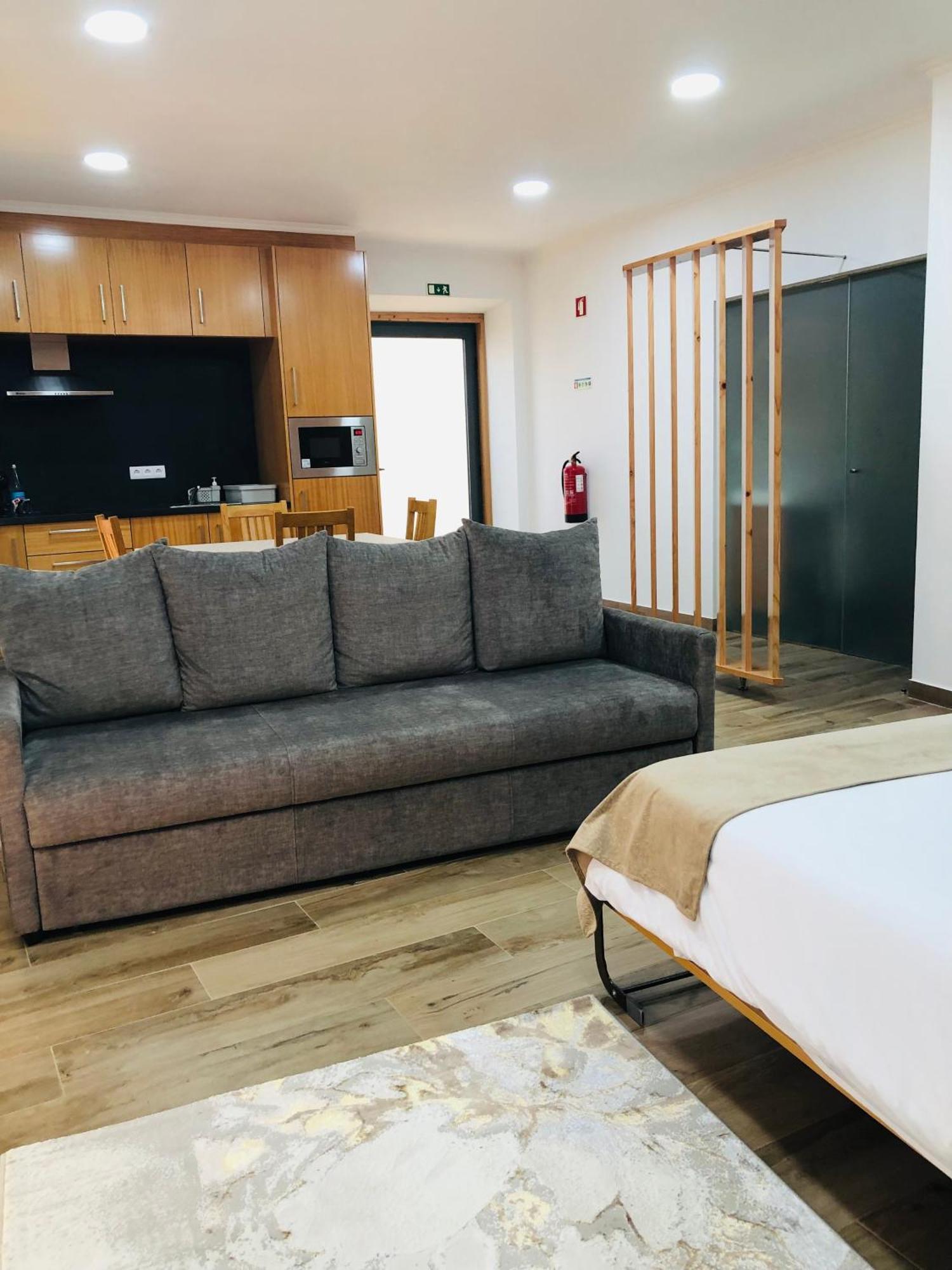Amu- Apartamentos Misterios Da Urzelina Εξωτερικό φωτογραφία